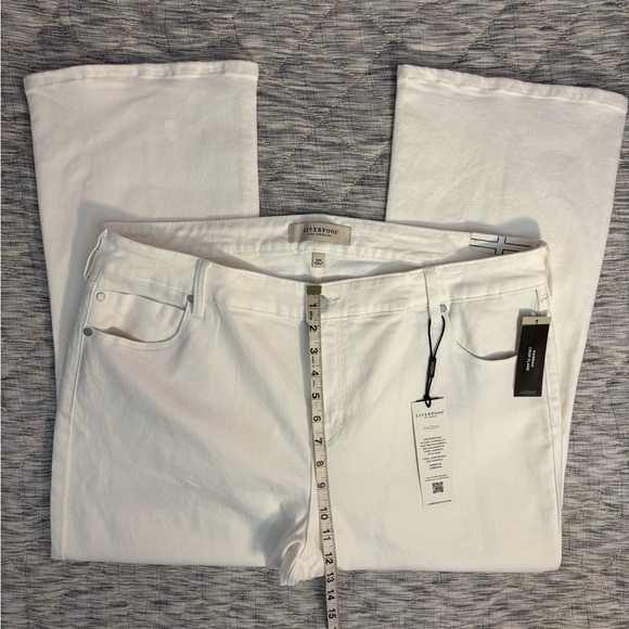 Liverpool Hannah Cropped Flare White Jeans Sz 18W NWT | Liverpool Flare Jeans - - Picture 8 of 10